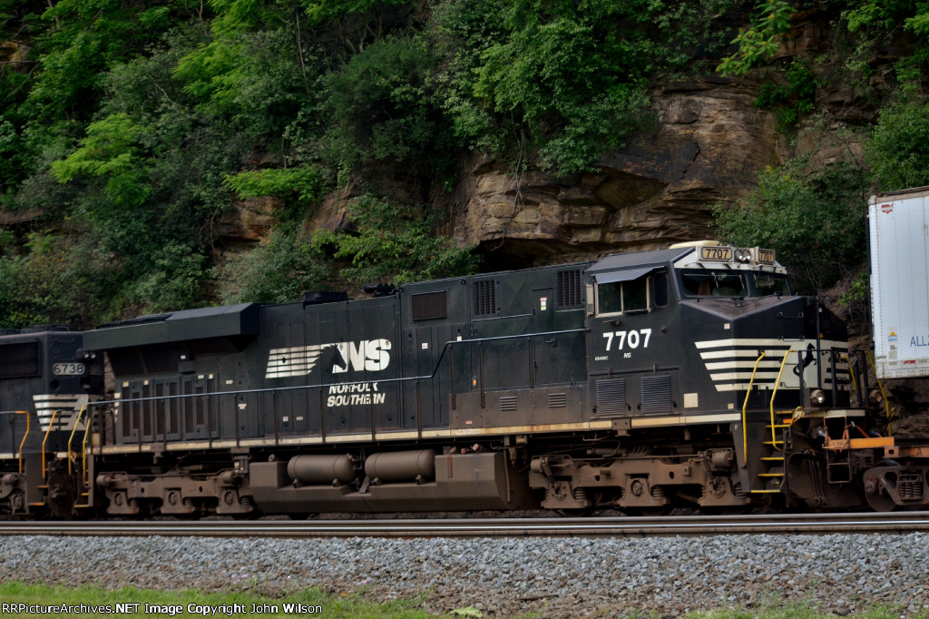 NS 7707